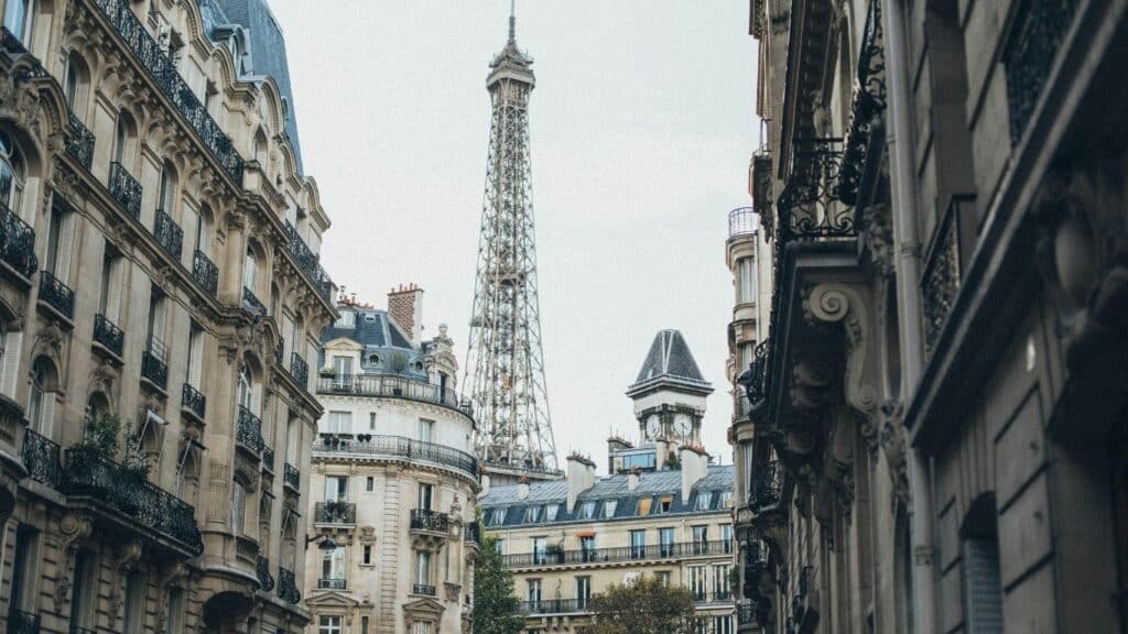 Exclusion du droit de préemption du locataire commercial
