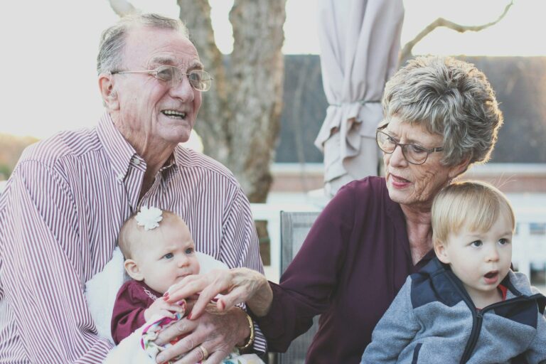 Adoption de la loi visant à réduire et à encadrer les frais bancaires sur succession
